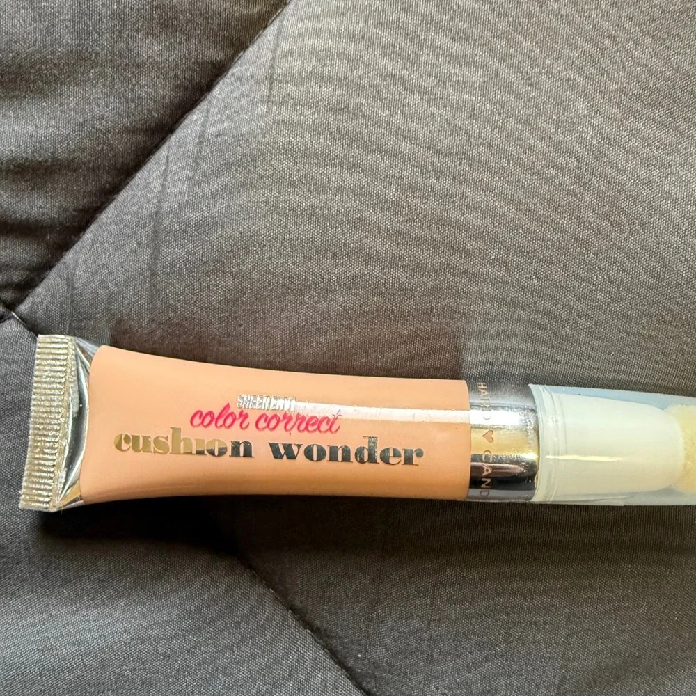 Hard Candy Color Correct Cushion Wonder Women 0.42oz Peach $2/10 Sheer Envy 1135